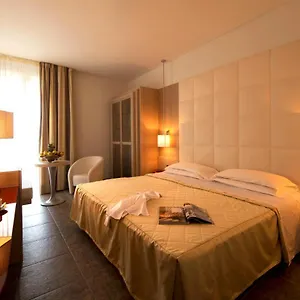 4* Hotel Grand Admiral Palace