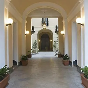 Hotel apartamentowy Palazzo Serraino **