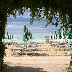 Hotel Vina Del Mar Pineta ****